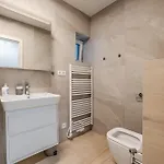 U Ticheho Lesa Tatil Evi Pernink