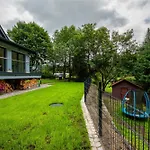U Ticheho Lesa Tatil Evi Pernink